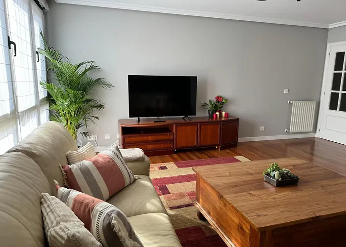 Apartament Sunny Apartment, Near Coast. *